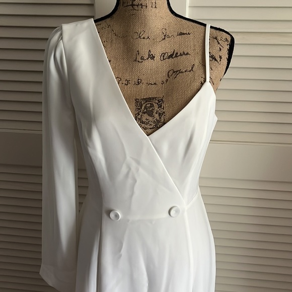 BCBG half shoulder dress size 10 - Picture 2 of 7